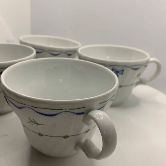 Ribbons and Bows 4 English Tea Cups - 1984 Royal Worcester - Picture 4 of 8